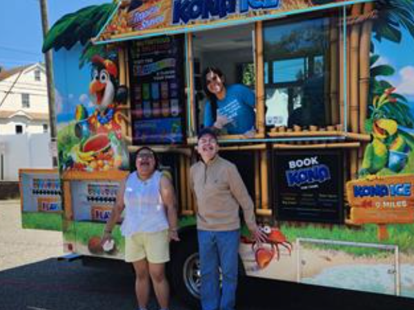 Clients enjoy the Kona truck