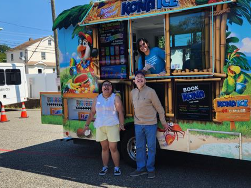 Clients enjoy the Kona truck